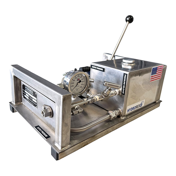 hand pressure test pump with liquid tank