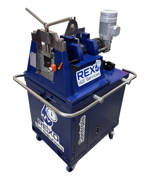 Tube flaring machine